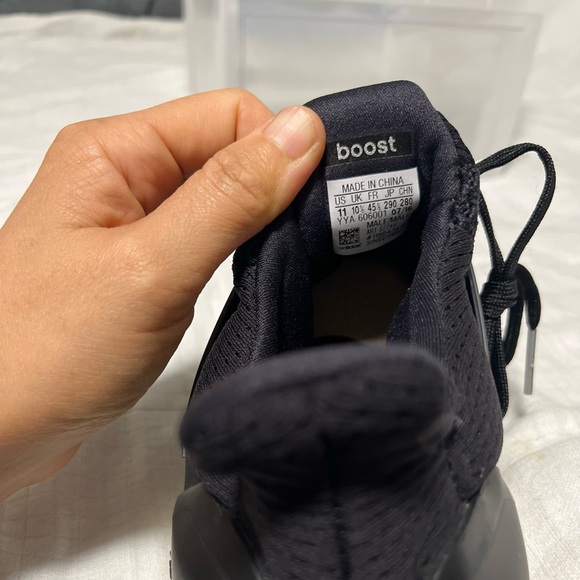 Brand new Adidas Ultraboost sneakers Men size 11 - Picture 7 of 8